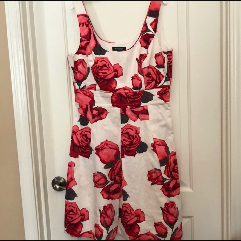 ❤️❤️BEAUTIFUL DRESS FOR ANY OCCASION❤️❤️